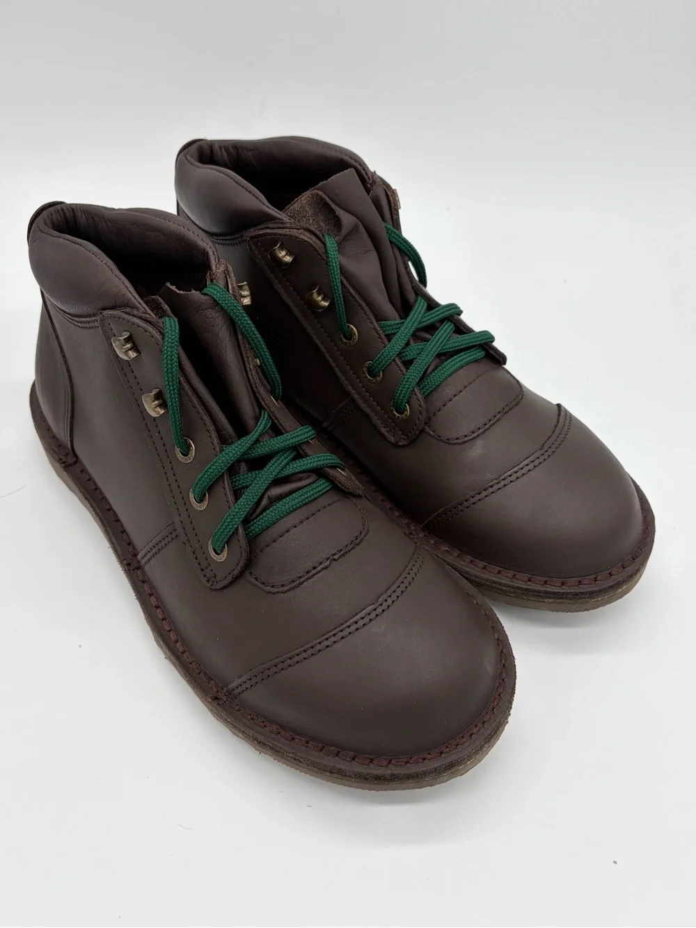 Jim Green Men's Brown Chukka Boots with Green Laces, New without Box